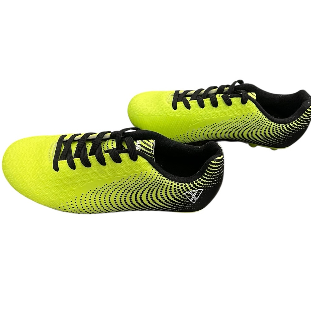 NWOT Vizari Youth Firm Ground Cleats Size 4.5